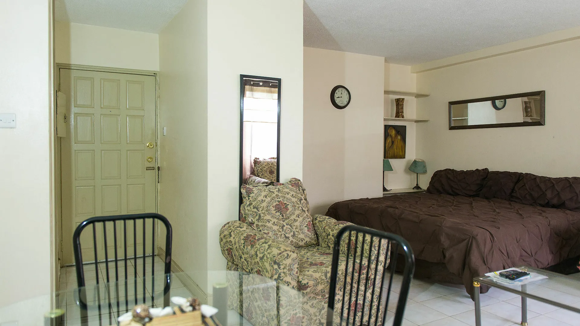 Island Breeze Studio Ocho Rios